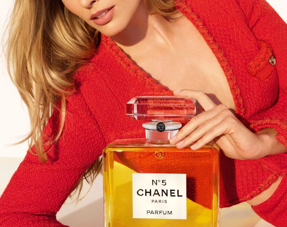 Chanel No 5 Позачасовий аромат, який змінив обличчя парфумерії