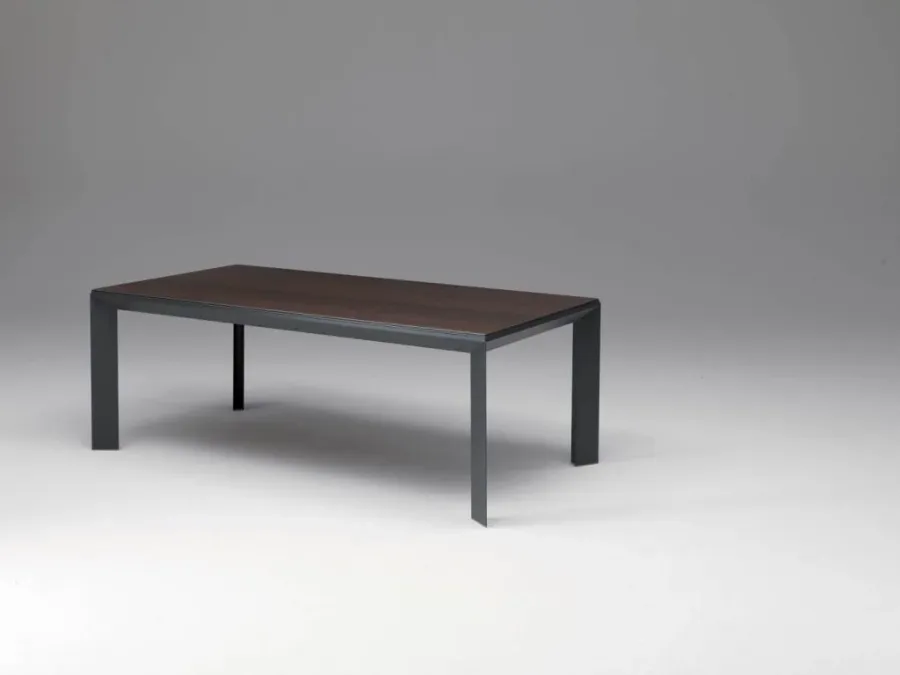 Лофтовий стіл для їдальні