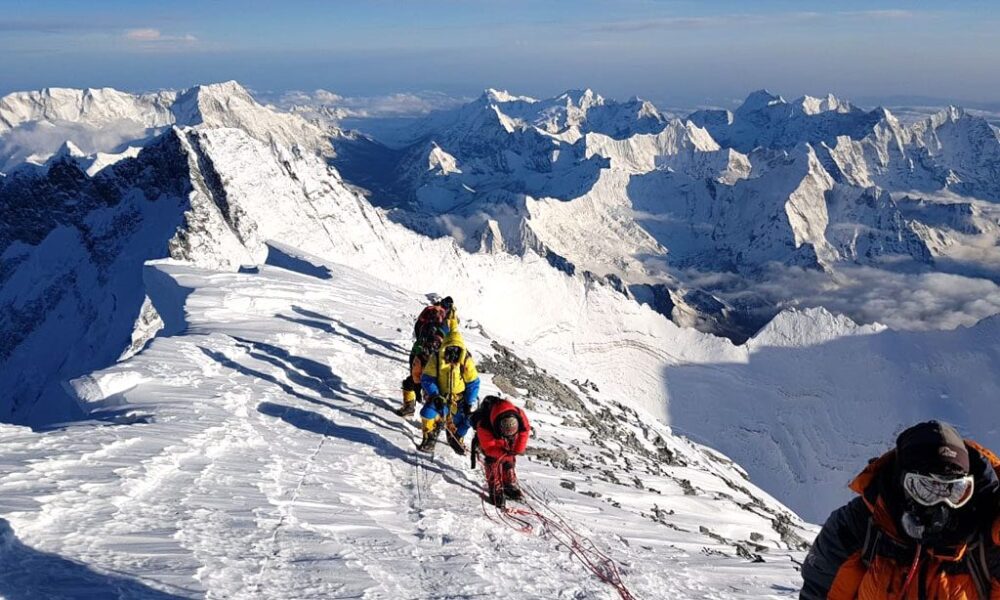 Вартість експедиції на Еверест