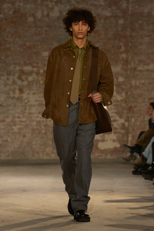 Нова колекція Ami Paris на честь парижан