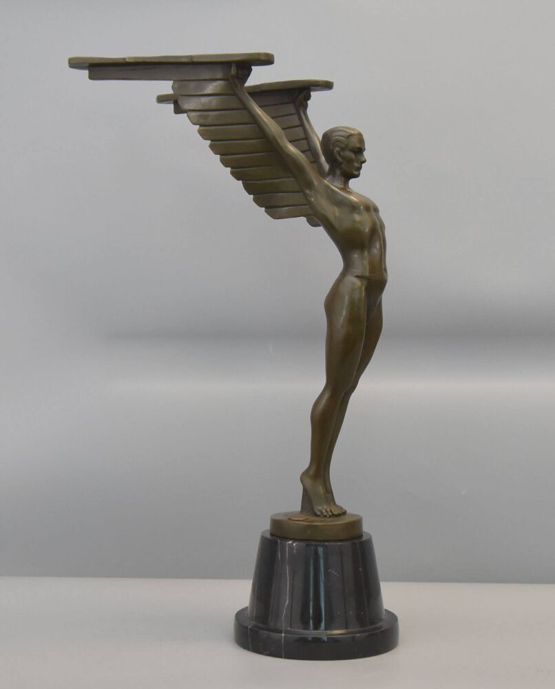 Скульптури з бронзи