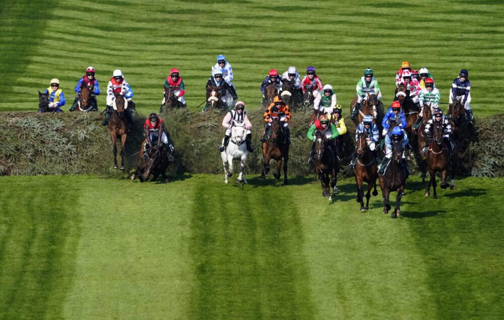 Grand National Кінні Перегони