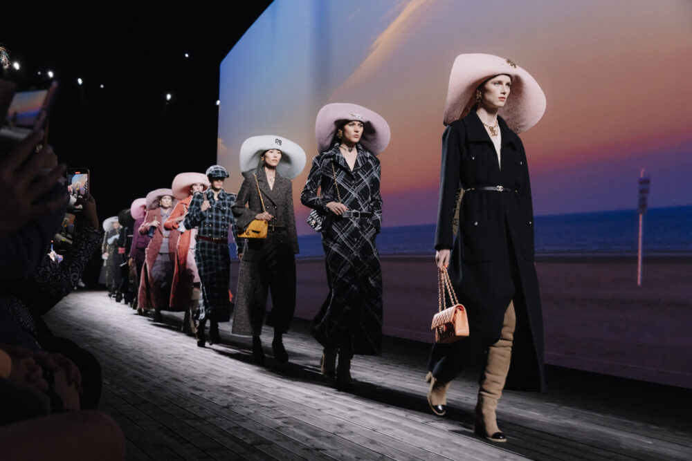 Chanel Cruise 2027 Дебютує У Квітні